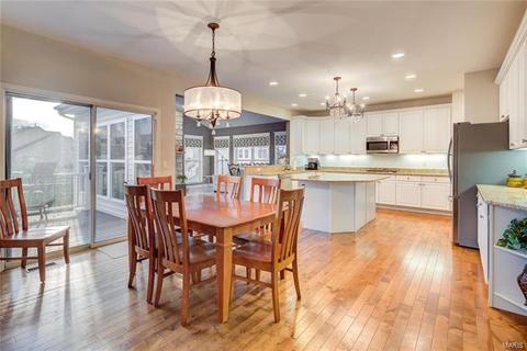 105 Cloverleaf Meadows Ct, O'fallon, MO 63366 photo 7
