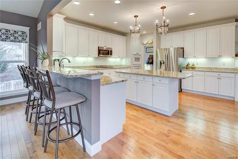105 Cloverleaf Meadows Ct, O'fallon, MO 63366 photo 8