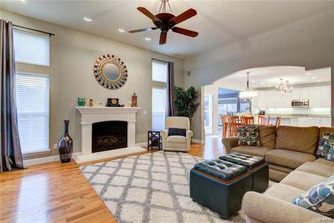 105 Cloverleaf Meadows Ct, O'fallon, MO 63366 photo 5