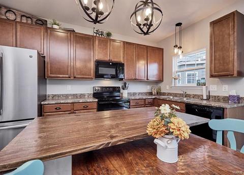 17021 Cambury, Grover, MO 63040 photo 10