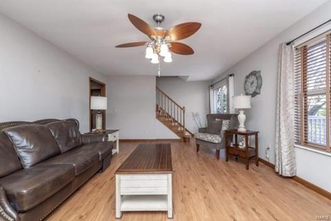 1041 Ridgeway Meadow Dr, Ellisville, MO 63021 photo 7