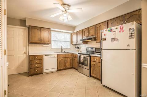 130 Cedar Ridge Ct, Weldon Spring, MO 63304 photo 14