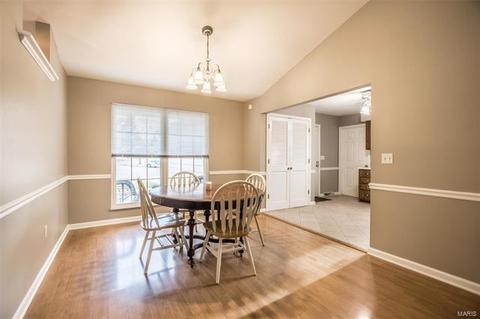 130 Cedar Ridge Ct, Weldon Spring, MO 63304 photo 11