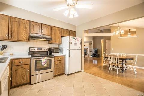 130 Cedar Ridge Ct, Weldon Spring, MO 63304 photo 15