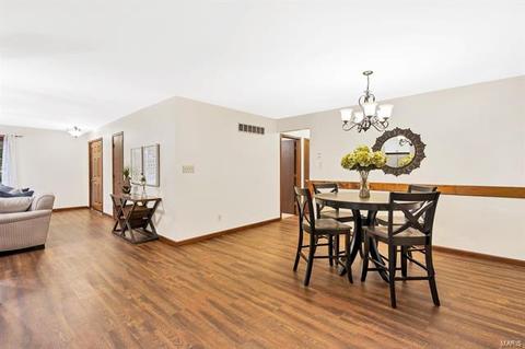 3651 Falcon, Bridgeton, MO 63044 photo 10