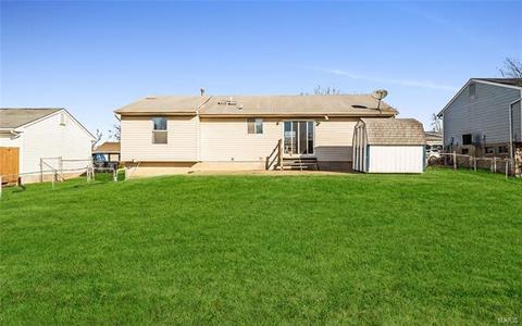 1318 War Bonnet Dr, O'fallon, MO 63366 photo 19