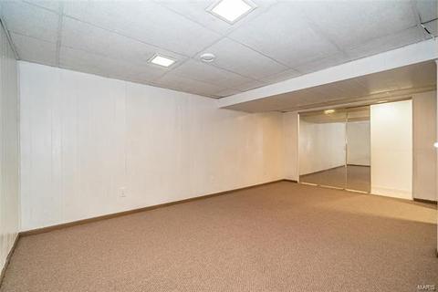 1318 War Bonnet Dr, O'fallon, MO 63366 photo 17