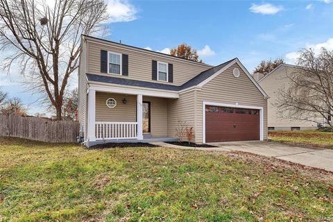 310 Pheasant Pt, O'fallon, MO 63368 photo 2