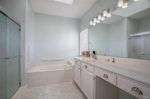 419 Lynwood Forest Dr, Manchester, MO 63021 photo 24