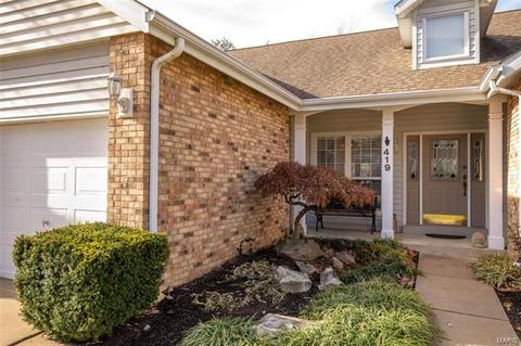 419 Lynwood Forest Dr, Manchester, MO 63021 photo 2