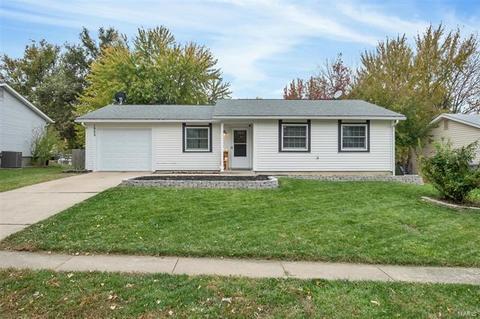 1905 Springhill Dr, O'fallon, MO 63366 photo 1