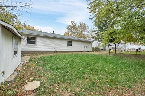 1905 Springhill Dr, O'fallon, MO 63366 photo 19