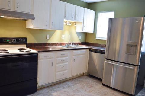 116 Elk Run Dr, Eureka, MO 63025 photo 4