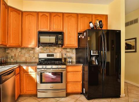 7 Worcester Ct, O'fallon, MO 63366 photo 9