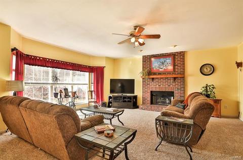 7 Worcester Ct, O'fallon, MO 63366 photo 6