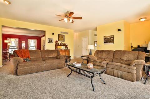 7 Worcester Ct, O'fallon, MO 63366 photo 5