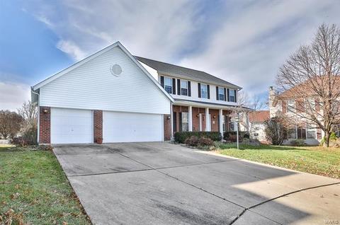 7 Worcester Ct, O'fallon, MO 63366 photo 2