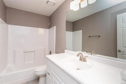 1235 Richland Meadows Dr, Ballwin, MO 63021 photo 18