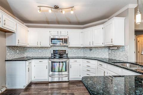 1235 Richland Meadows Dr, Ballwin, MO 63021 photo 9