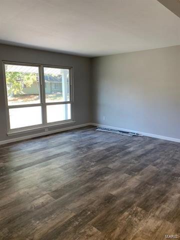 10 S Perry Cir, O'fallon, MO 63366 photo 3