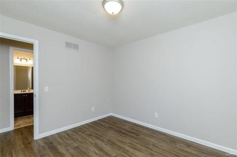 217 Cool Mdws, Ballwin, MO 63011 photo 24