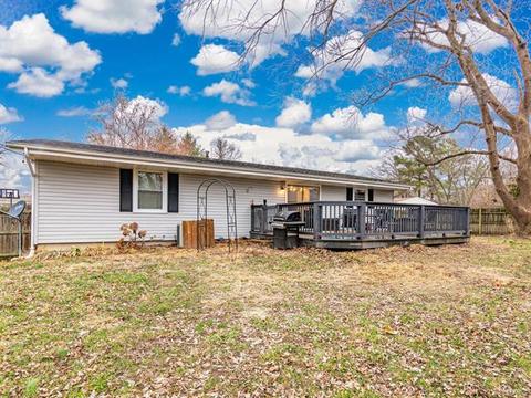 901 Danton Ct, Ballwin, MO 63011 photo 24
