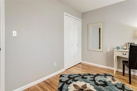 504 Arborwood, Ballwin, MO 63021 photo 20