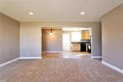 243 Dennison Dr, Ballwin, MO 63021 photo 6