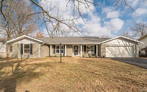 658 Tanglewilde Dr, Ballwin, MO 63011 photo 1