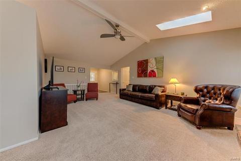 13 Doubletree Ct, Saint Charles, MO 63303 photo 6