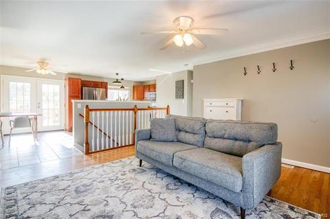 7 King Cir, O'fallon, MO 63366 photo 6