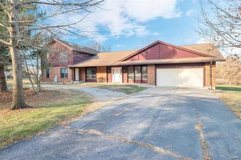 101 Royal Oaks Dr, O'fallon, MO 63366 photo 1