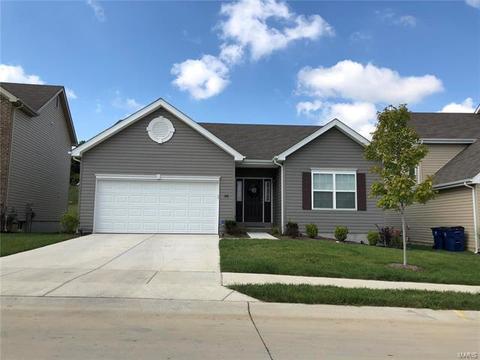 522 Gaslite Dr, O Fallon, MO 63366 photo 1
