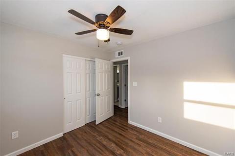 209 Heyden Dr, Eureka, MO 63025 photo 18