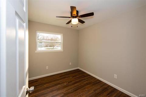 209 Heyden Dr, Eureka, MO 63025 photo 19