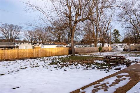 209 Heyden Dr, Eureka, MO 63025 photo 11