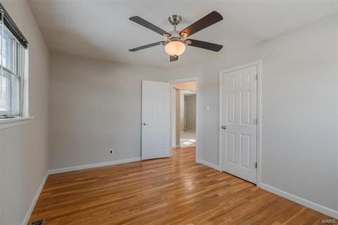 221 View Point Ln, Lake Saint Louis, MO 63367 photo 7