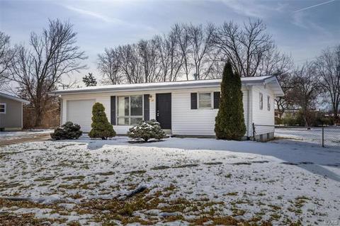 221 View Point Ln, Lake Saint Louis, MO 63367 photo 1