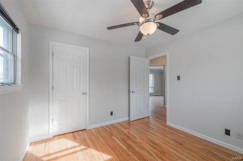 221 View Point Ln, Lake Saint Louis, MO 63367 photo 9
