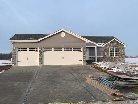 211 Winter Wheat Dr, Wright City, MO 63390 photo 1