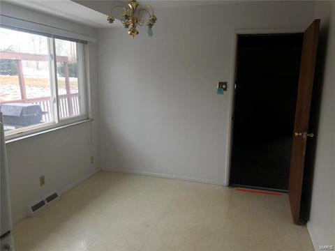 1137 Bromfield, Manchester, MO 63021 photo 4