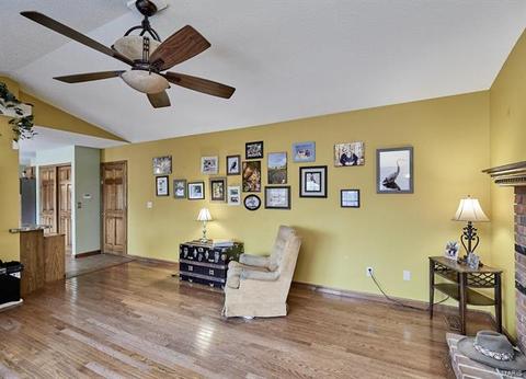 5200 Roanoke Dr, Weldon Spring, MO 63304 photo 34