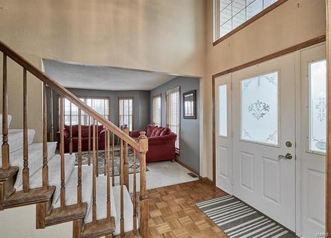 5200 Roanoke Dr, Weldon Spring, MO 63304 photo 6