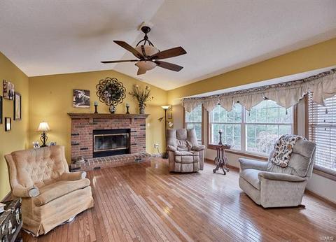 5200 Roanoke Dr, Weldon Spring, MO 63304 photo 31