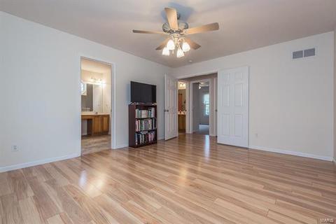 59 Plackemeier Dr, O'fallon, MO 63366 photo 17