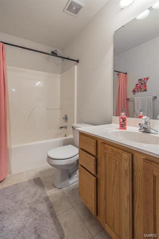 59 Plackemeier Dr, O'fallon, MO 63366 photo 12