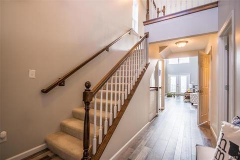 1311 Commons Cir, Saint Charles, MO 63304 photo 4