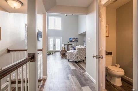 1311 Commons Cir, Saint Charles, MO 63304 photo 6