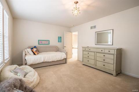 1311 Commons Cir, Saint Charles, MO 63304 photo 44