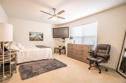 1311 Commons Cir, Saint Charles, MO 63304 photo 45